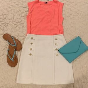 J. McLaughlin white skirt, size 6, nice condition